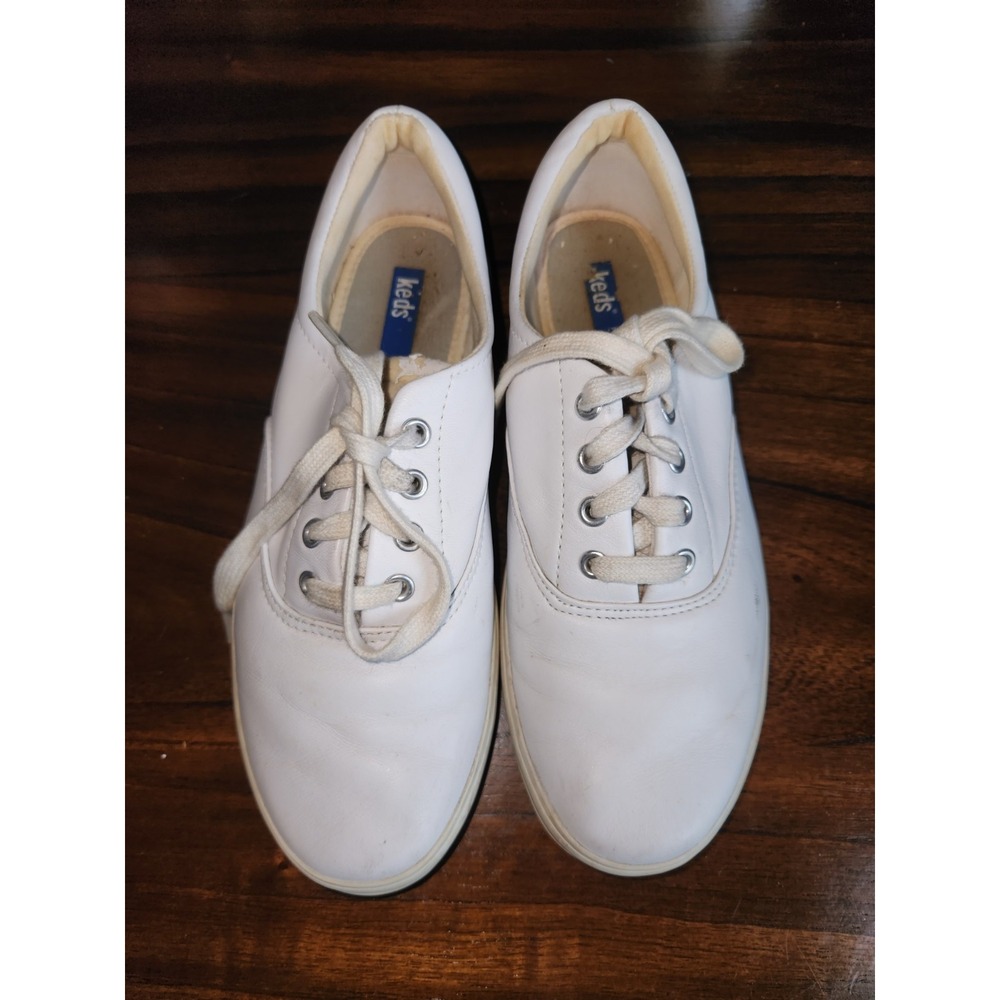 Women's Keds Champion White Leather sneakers. Size 6.5 Shoes.